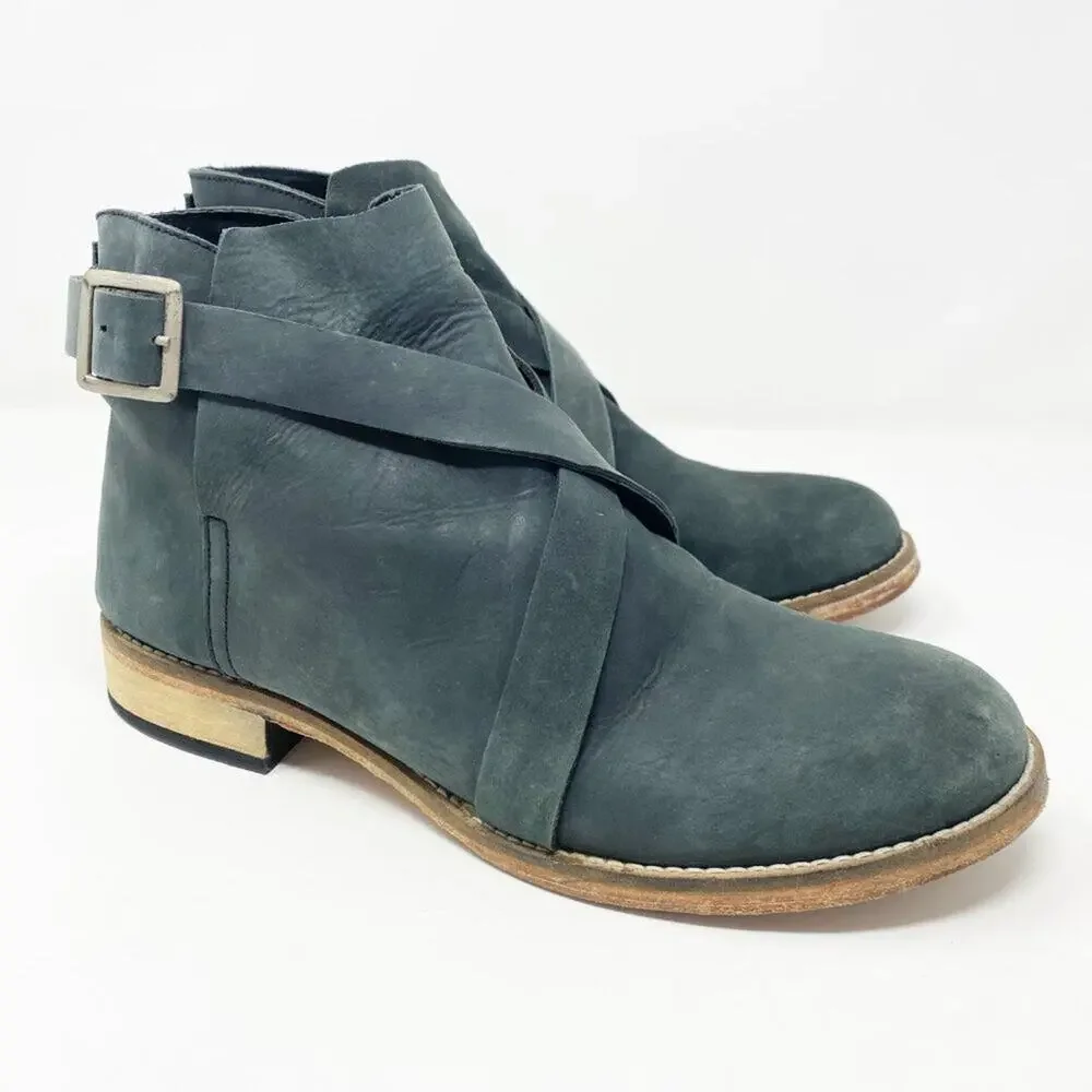 Free People Gray Nubuck Leather Ankle Boots Women's EU Size 39 Made in India EUC